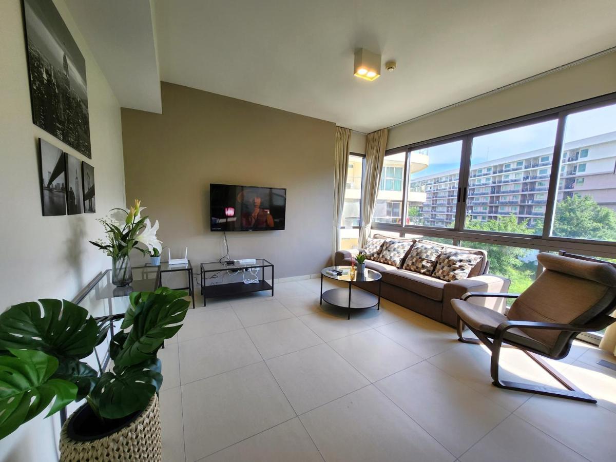 Unixx Oasis : Grandeur 2Br Suite 芭達亞 外观 照片